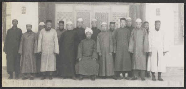 Up from Kuyuan.  [Hu Chen-lin Ahung.]  With his students.