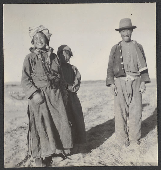 Western Suiyuan. A Mongolian family.