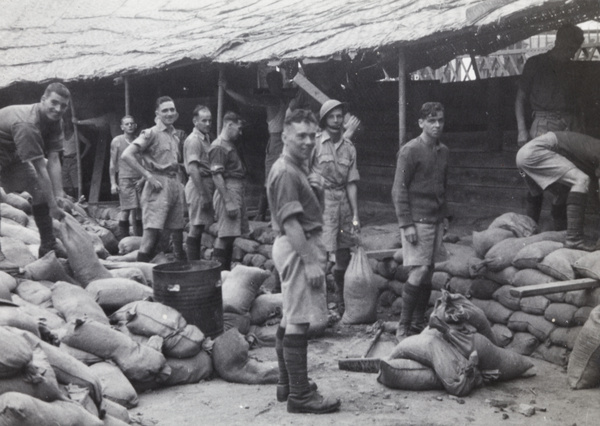 British soldiers building sandbagged defences, Shanghai, 1937