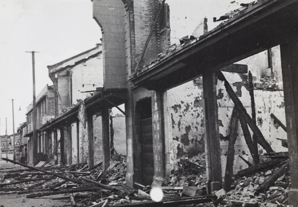 War damage, Wuchow (Wuzhou) Road, Shanghai, 1937