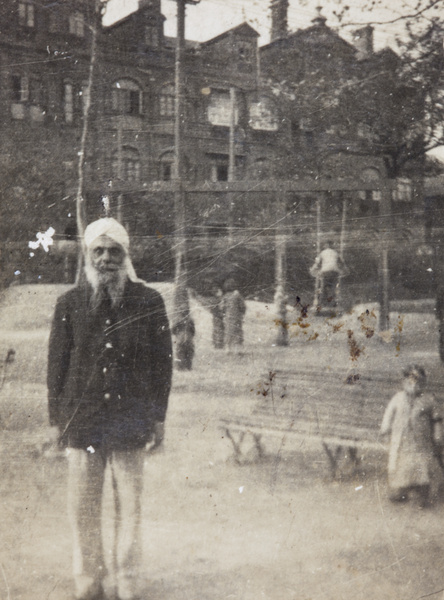 Kartar Singh Sangha by a childrens' playground, Shanghai