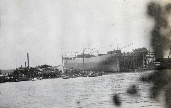 Launching SS Mandarin, Shanghai