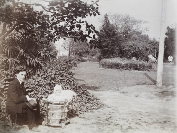 Leo and Alvan Dudeney, Public Garden, Shanghai