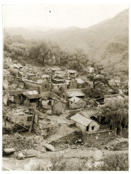 Houses in a village near Beijing burnt down by Japanese raiding parties