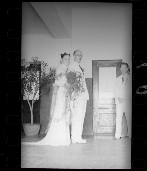 Hsiao Li Lindsay (李效黎) and Michael Lindsay (林迈可) on their wedding day, Yenching University (燕京大學), Beijing (北京)