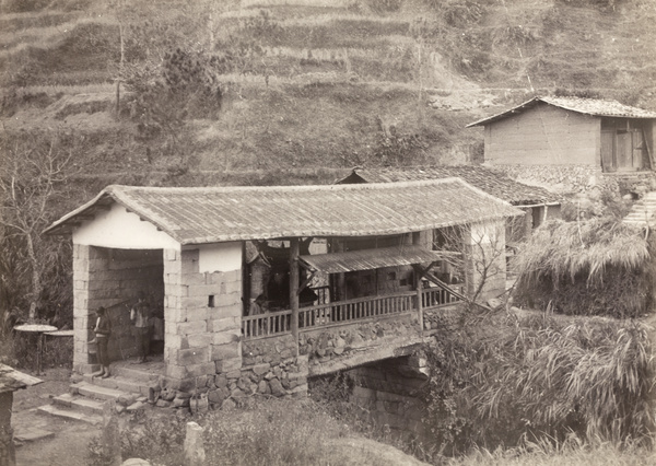 Covered bridge at foot of Pi'aw (Penghu) pass, near Yongchun, Fujian