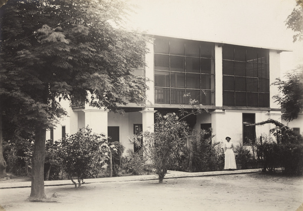 A nurse outside the Mission Hospital, Tainan, Taiwan