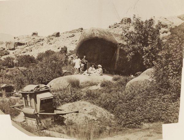 'Picnic' at the rocking stone, Xiamen