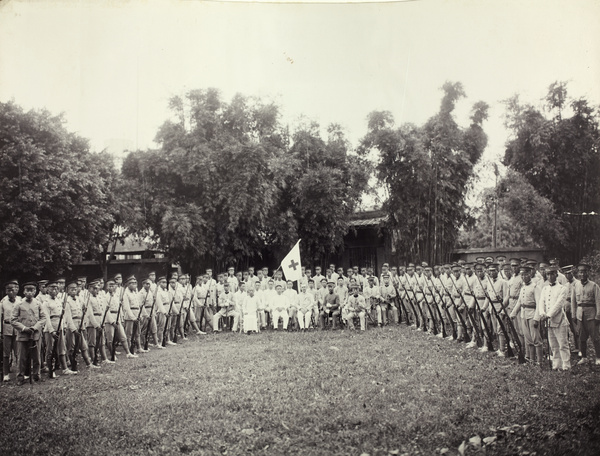 Army soldiers and officers, with hospital staff including Dr John Preston Maxwell