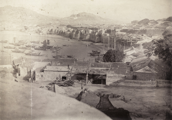 The outer harbour and city, Dongshan