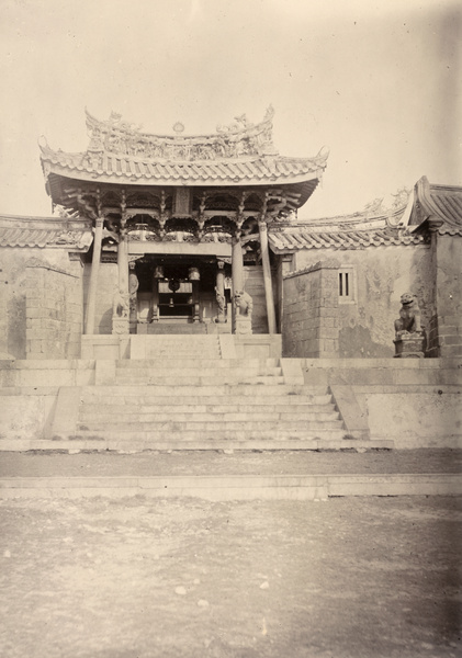 Gateway entrance to Guandi Temple, Dongshan Island