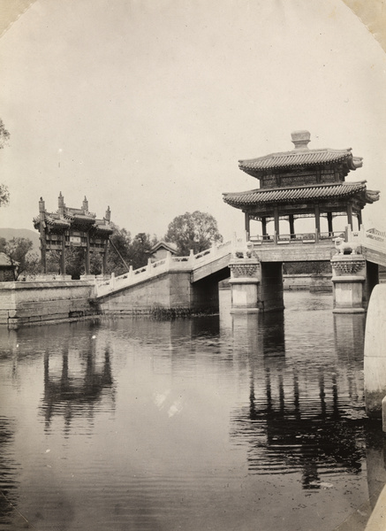 Xing Qiao, Summer Palace, Lake Kunming, Beijing