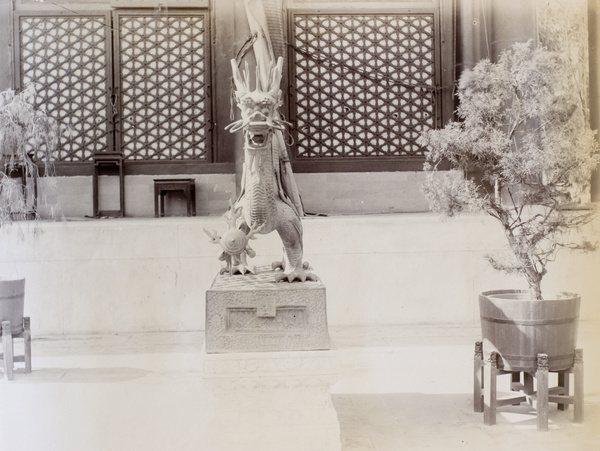 Bronze dragon, Summer Palace, Peking