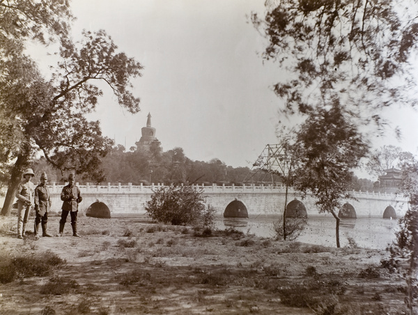 Alliance soldiers, White Marble Bridge and White Dagoba, Peking