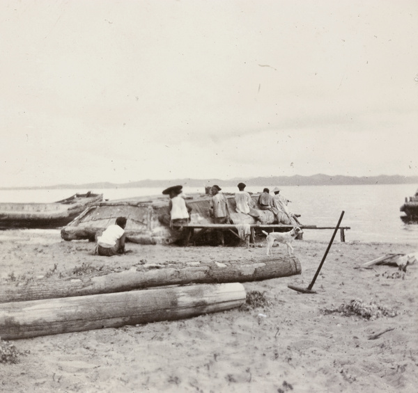 Repairing a boat, Weihaiwei