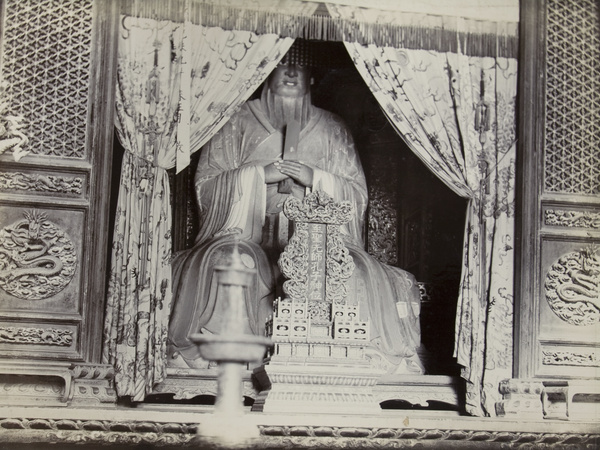 Statue of Confucius, Qufu