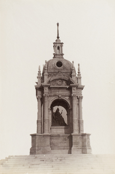 Queen Victoria's statue, Statue Square, Hong Kong