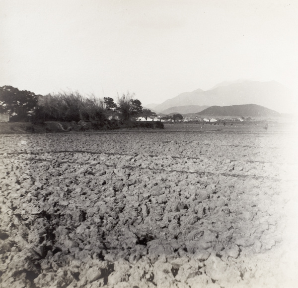 Shenzhen Valley, by the border with the New Territories (新界), Hong Kong