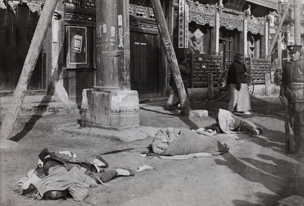 Bodies of executed looters, Peking Mutiny 1912