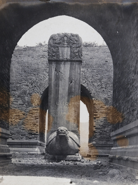 Tortoise stele, Ming tomb, Nanking