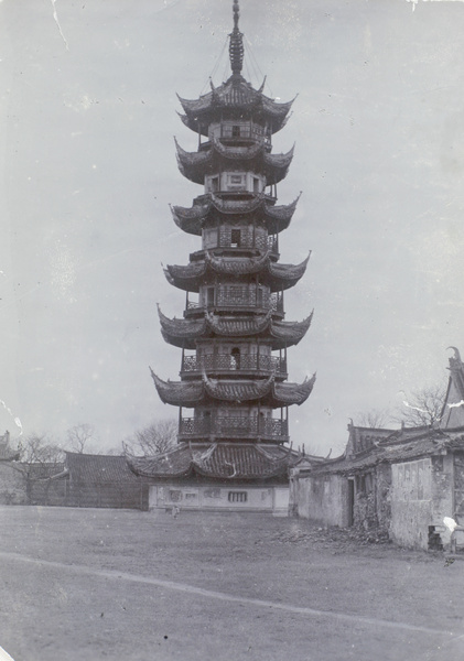 Longhua Pagoda, Shanghai