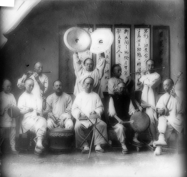 Ten musicians