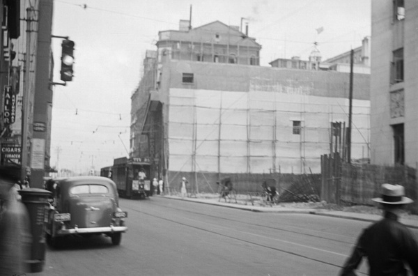 Nanking Road, behind Palace Hotel, Shanghai