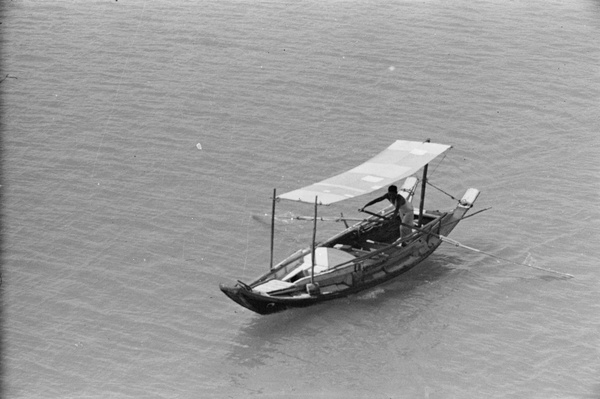 Boat with sun canopy, Amoy