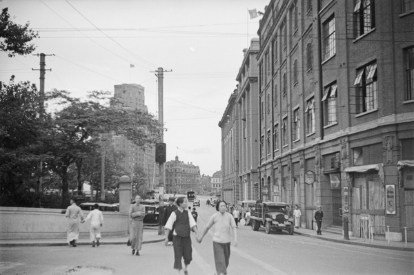 Soochow Road, looking towards Astor House Hotel, Shanghai