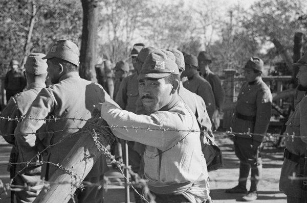 Japanese soldiers by Jessfield Railway Bridge, Shanghai