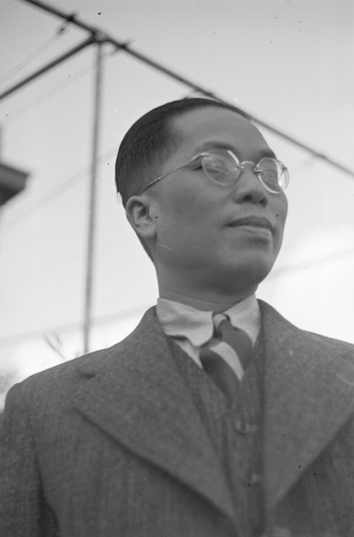 Yu Hongjun (O.K. Yui 俞鴻鈞), Mayor of Shanghai