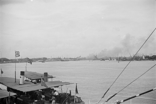 Distant fire, Shanghai
