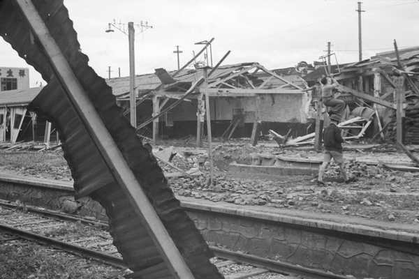 Bomb damage, North Railway Station, Shanghai