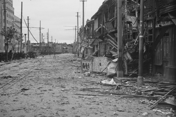 Damage in Boundary Road, Shanghai