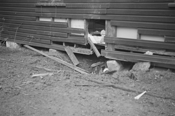 Damaged dormitory, Shanghai