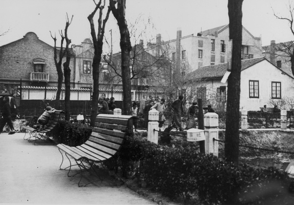 Children in a park, Shanghai