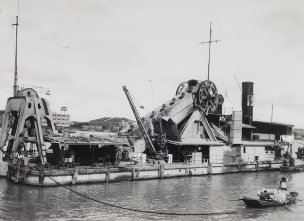 'Hai Hu', a Whangpoo Conservancy river dredger, Shanghai