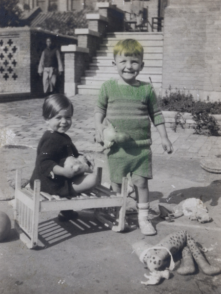 Sheila Kelsey and Pat Cullen playing in the London Missionary Society compound, Tientsin