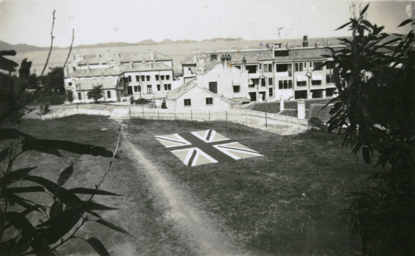 Union Jack indicating a British property to aircraft