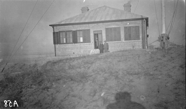 Butterfield and Swire house in Qinhuangdao (秦皇岛), with pole