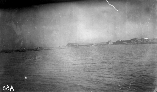 The harbour at Qinhuangdao (秦皇岛)