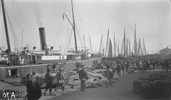 Steamer 'Tamsui' (淡水) at Newchwang (牛庄)