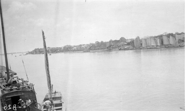 Junks on River Gan (赣), Nanchang (南昌)