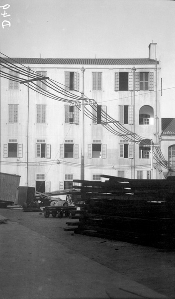 Chinese Housing at Holts Wharf, Hong Kong