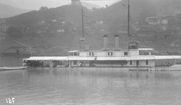 River steamer by hulk in Chungking