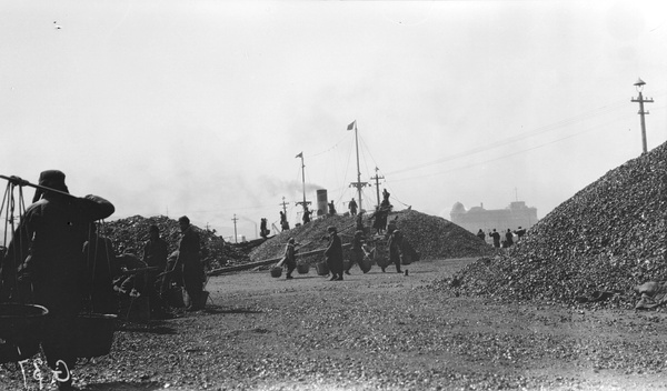 Coal berth at Dairen (大连)