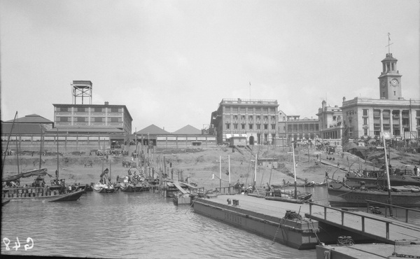 Hankow bund and the Custom House