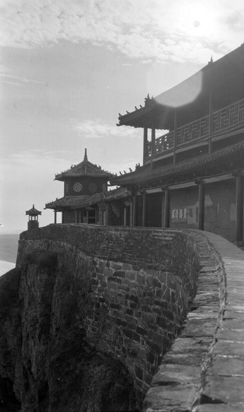 Temple at Tengchow