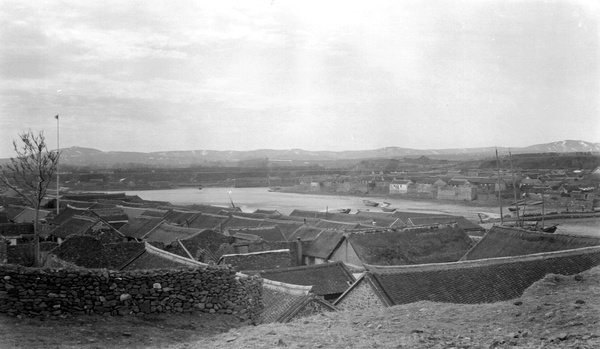 Tengchow rooftops