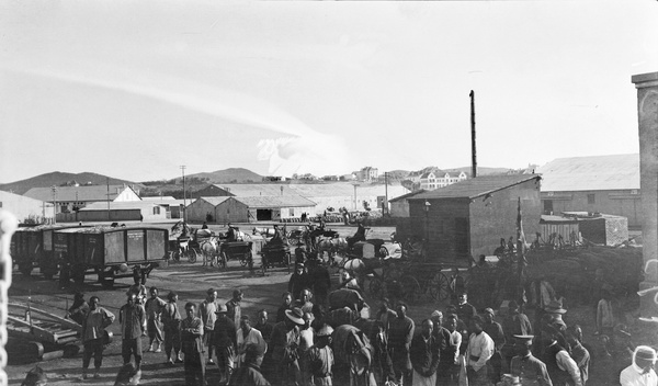 Tsingtau wharf, 1911-1912